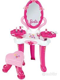 Barbie, specchiera e tavolino 