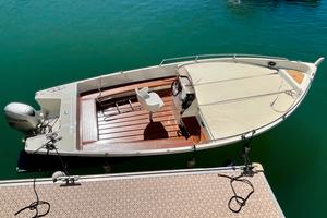 Barca artigianale del Lago di Como