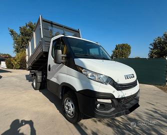IVECO DAILY RIBALTABILE TRE LATI EURO6 - COME NUOV