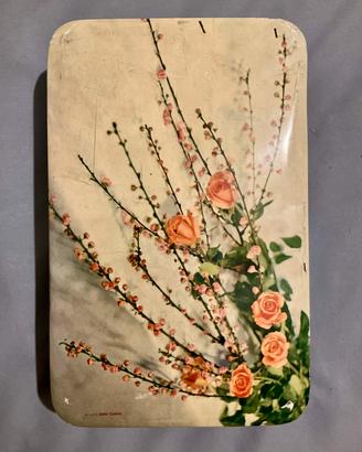 Scatola di latta vintage caramelle Dufour, rose