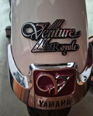 Yamaca 1300 cc Venture  Royal