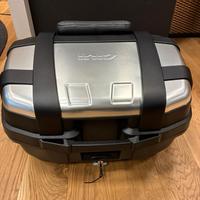 Top case Givi TRK52N (4)