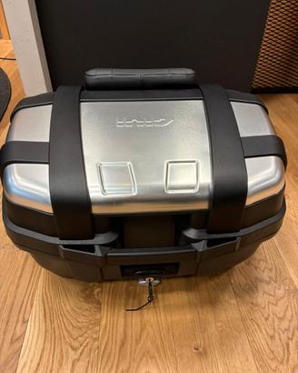 Top case Givi TRK52N (4)