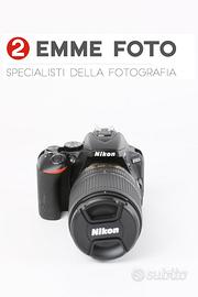 NIKON D5600 & AFS DX 18-140/3,5-5,6 G ED VR