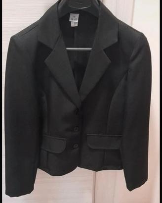 Tailleur nero ragazza