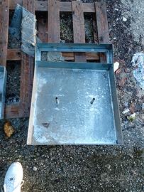 Chiusini da  riempimento zincati