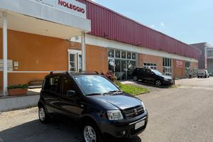 Fiat Panda 1.3 MJT 16V DPF 4x4 Climbing