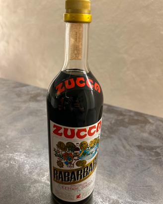 Bottiglia vintage di Rabarbaro Zucca Elixir