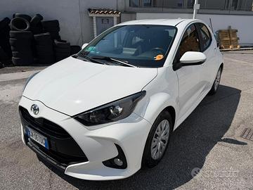 Toyota Yaris Active 1.0 anno 2023
