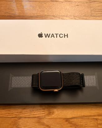 Apple Watch SE GPS 40MM Pink Gold Aluminum Case