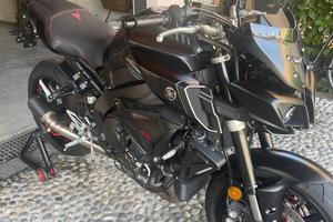 Scarico Austin Racing e  D.r lineproject per mt10