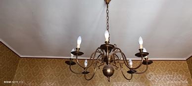 lampadario a forma di candele