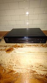 Lettore CD Onkyo  DX 7333