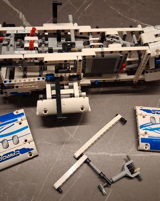 lego aereo cargo