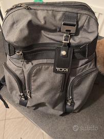TUMI ZAINO COME NUOVO