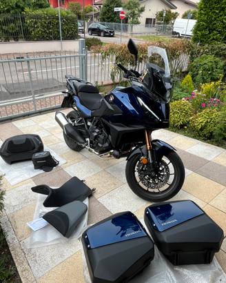 Honda NT 1100 DCT Sospensioni Elettroniche