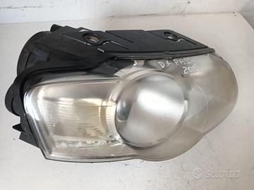 FARO ANTERIORE DESTRO VOLKSWAGEN Passat Berlina 5Â