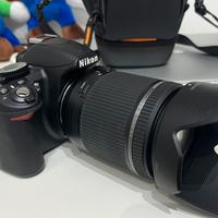 Macchina fotografica reflex Nikon 3100