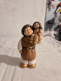 pastore con bambino presepe giubileo thun