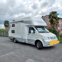 Az System camper