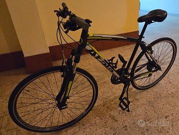 Bicicletta Atala Wellness North black man