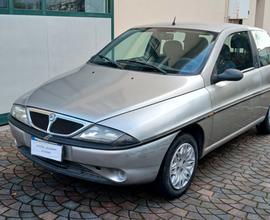 Lancia Y 1.1 Elefantino Blu neopatentati