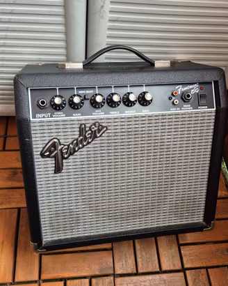 Amplificatore Chitarra Fender Frontman 15G