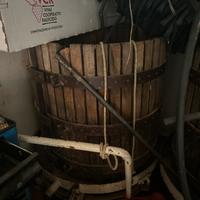 Pressa idraulica/ torchio