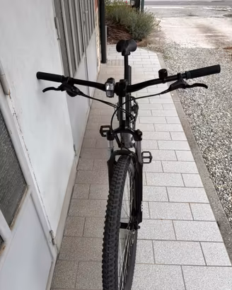 ROCKRIDER Mtb escursionismo EXPLORE 500 nera 29