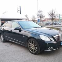 Mercedes-benz E 220 CDI BlueEFFICIENCY Elegance