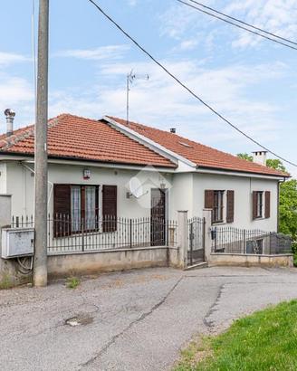 VILLA SINGOLA A DRUENTO