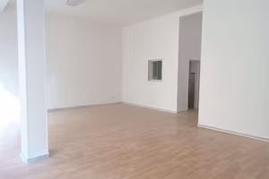 STUDIO CON DOPPIA ESPOSIZIONE