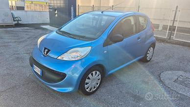 Peugeot 107 1.0 benzina