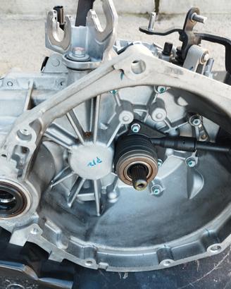 Cambio manuale 5 marce Hyundai i10 cc.1.0 benzina