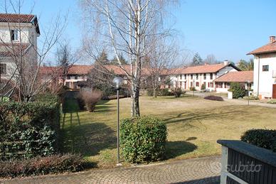 Esclusiva Mansarda in Raffinato Contesto Residenzi