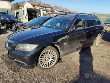 Ricambi BMW 330 XD 4X4 2993cc diesel del 2005