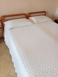 Copriletto matrimoniale a uncinetto lavorato a ✋ u