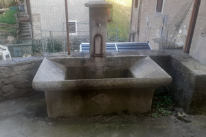 Complesso immobiliare da ristrutturare