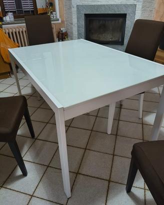 tavolo in vetro estendibile