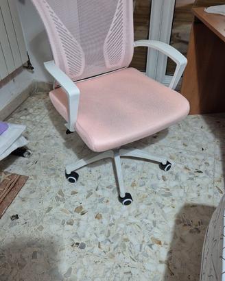 Sedia ergonomica da ufficio rosa e bianca