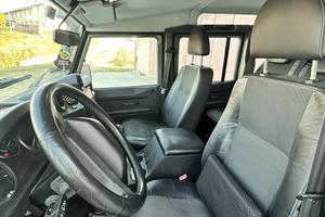 DEFENDER 110 SE 7 posti autovettura
