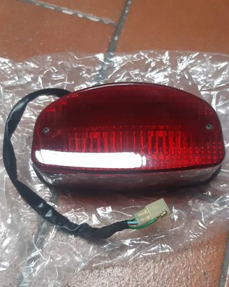 Faro posteriore honda hornet 600 2002
