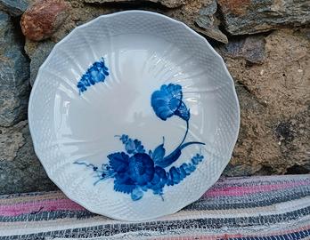 Royal Copenhagen 10/1645 Blue Flowers Curved  1961