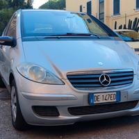 MERCEDES Classe A (W/C169) - 2005