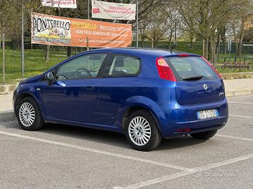 Fiat Grande Punto 1.2 FIRE (2007)