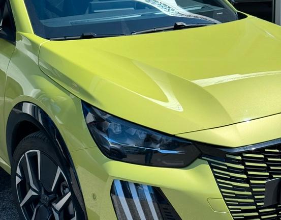 Subentro Leasing e-208 GT-LINE