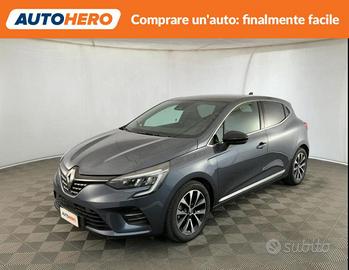 RENAULT Clio MR82753