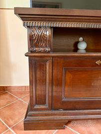 Mobile porta TV in legno massello – stile classico