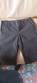 pantaloni corti