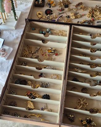 lotto collane spille orecchini vintage